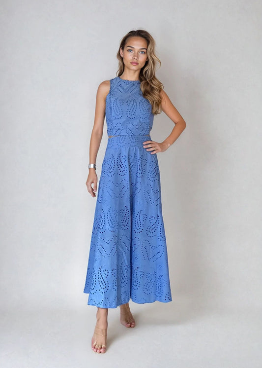EMBROIDERED SET - SKY BLUE
